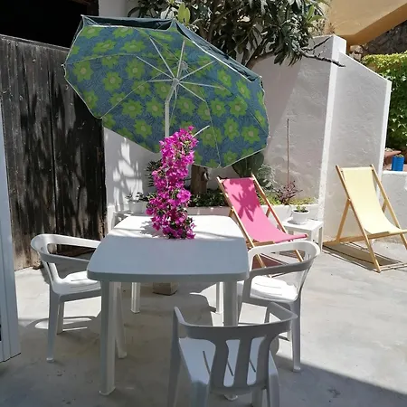 Un Angolo Di Paradiso - *